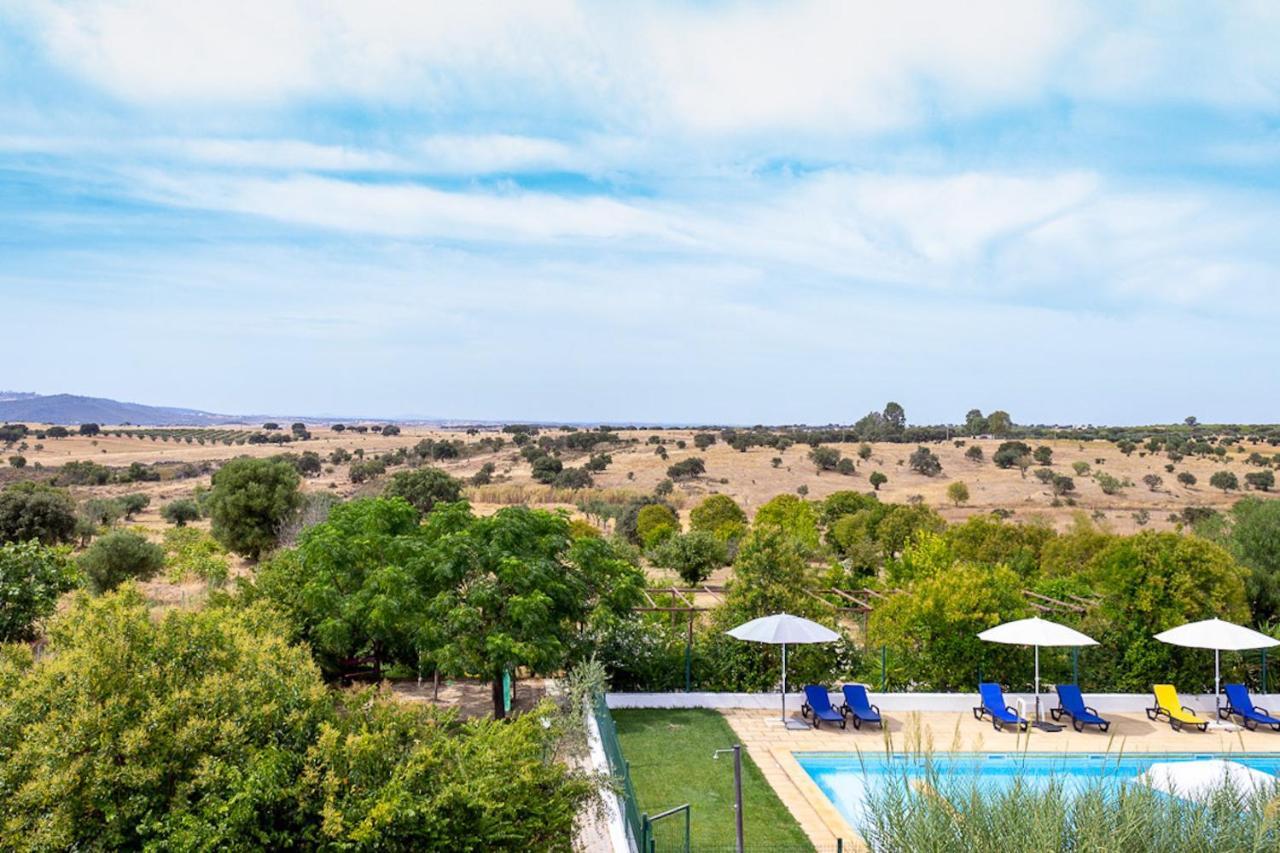 Monte Do Colmeal - Country House & Wine Guest House Mourao Exterior photo