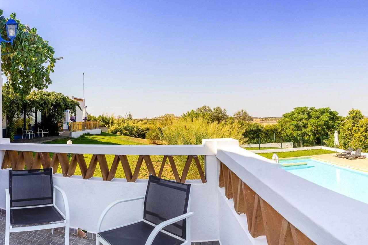 Monte Do Colmeal - Country House & Wine Guest House Mourao Exterior photo